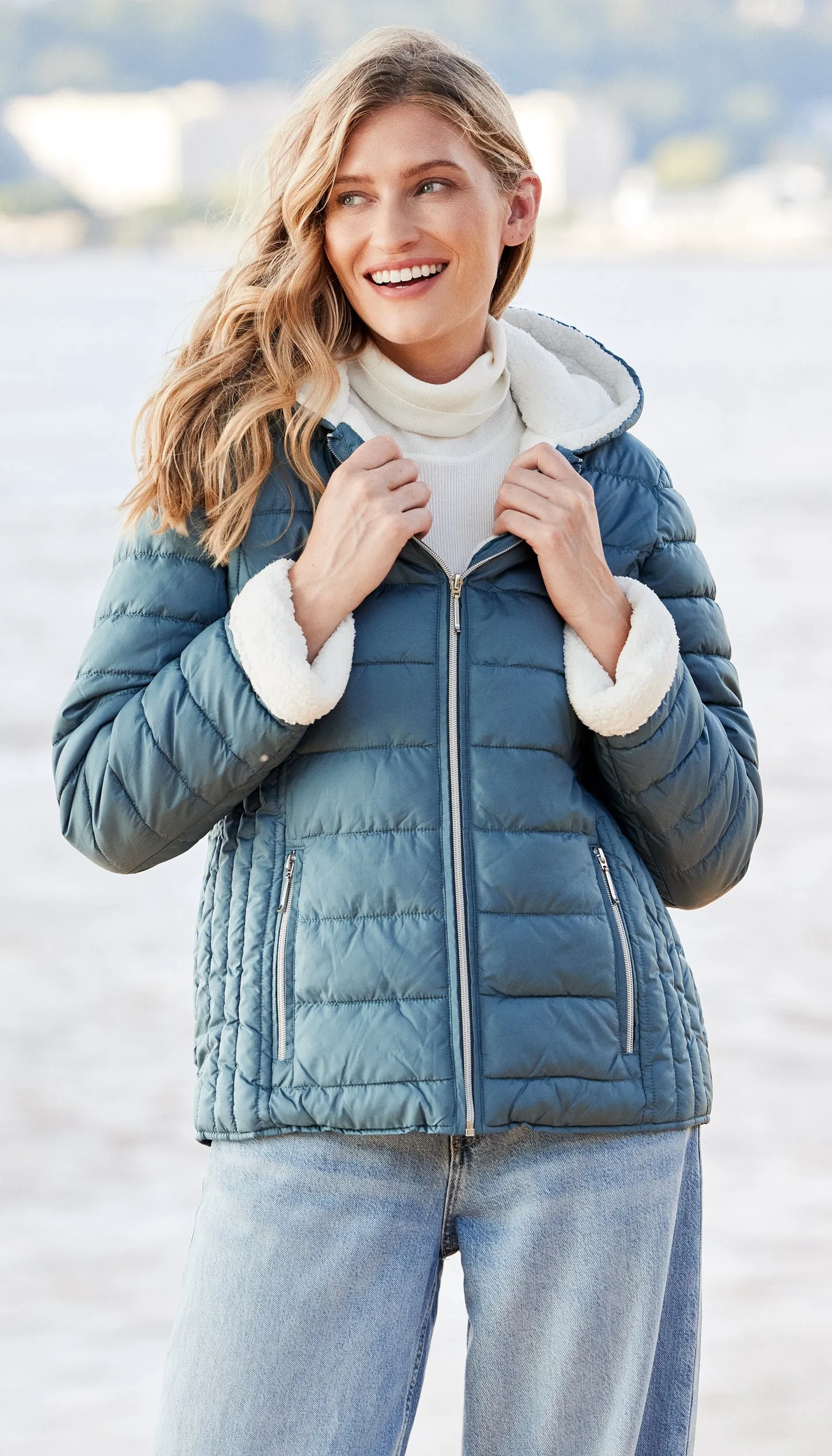 QUILTED PUFFER COAT WITH COZY FLEECE LINING