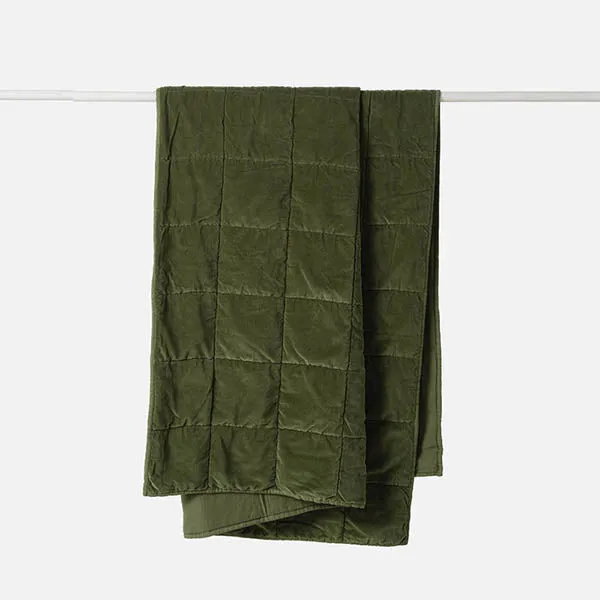 Velvet Quilted Throw (Pea) - 140 x 180cm